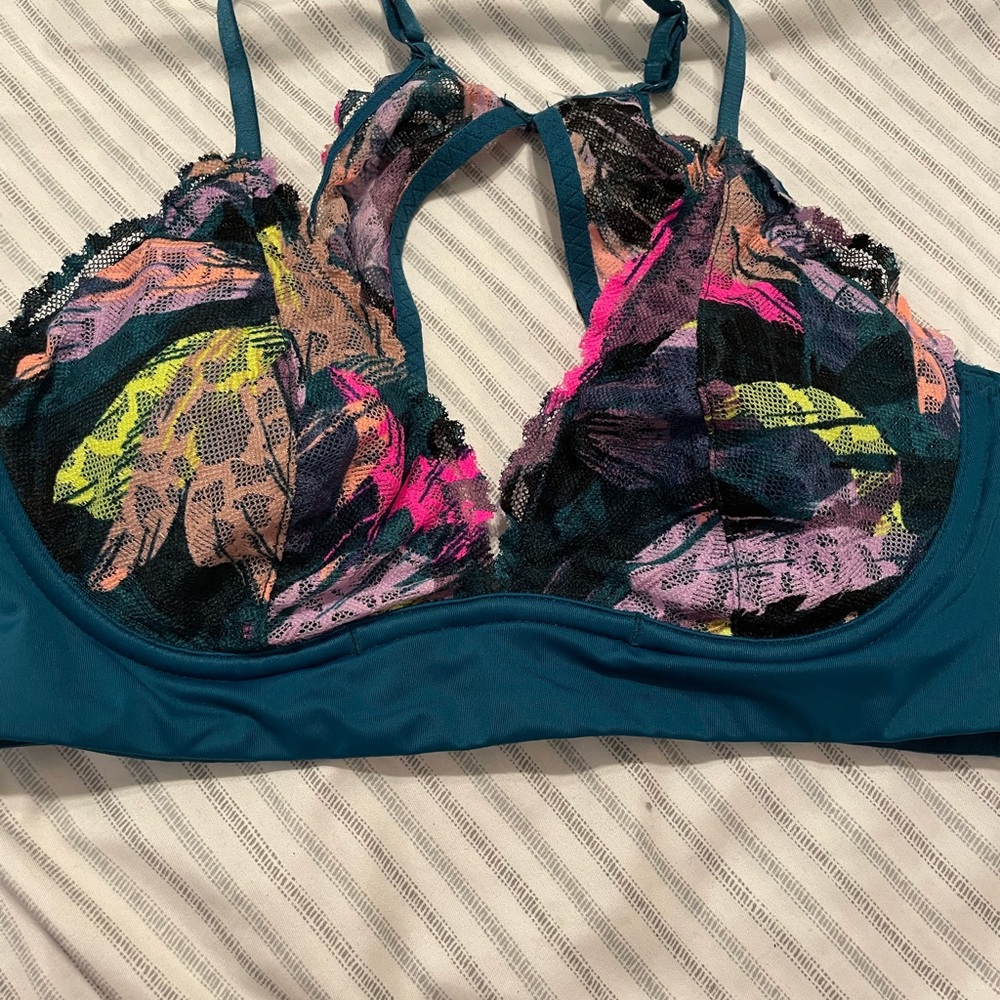 PINK bralette